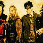 Mötley Crüe e o acordo Cessation of Touring