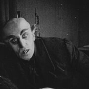 Os 10 melhores filmes de vampiros que qualquer metaleiro devia ver
