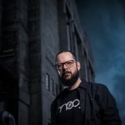 Ihsahn: «Nunca quis ser unidimensional como a imagem do black metal»